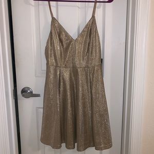 Lulu’s Gold Fitted Skater Dress - Small 💛